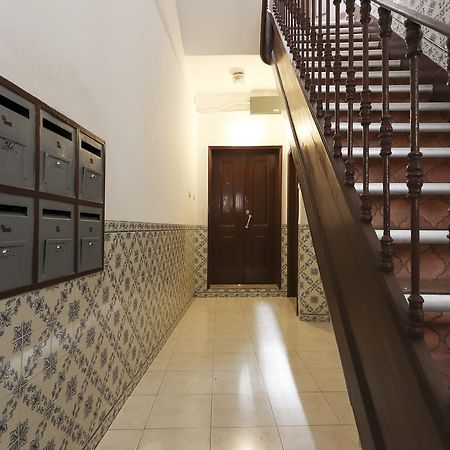 شقة Typical Mouraria By Homing Lisboa المظهر الخارجي الصورة